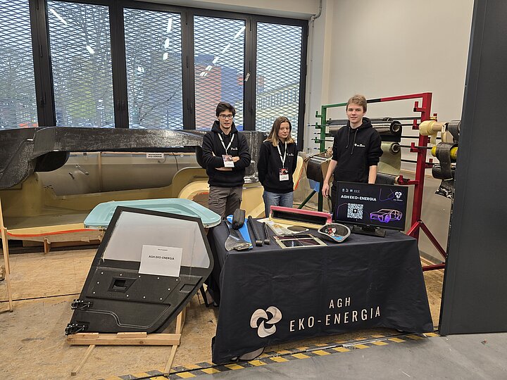 Zdjęcia z Wydarzenia Dni Otwarte