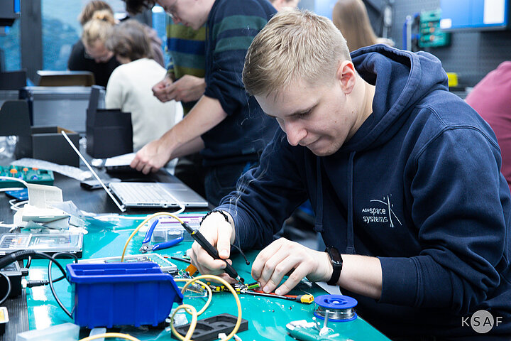 Zawody Dual Tech AGH 2025